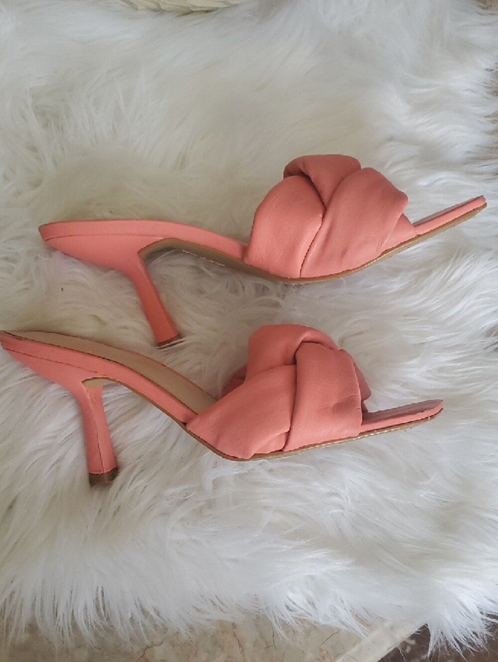 Vince Camuto Coral Knotted Slide Mule - Picture 3 of 12
